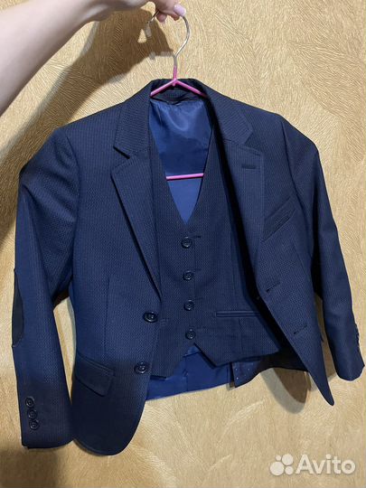 Пиджак и жилетка