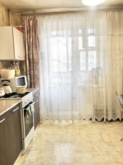 3-к. квартира, 68 м², 1/5 эт.