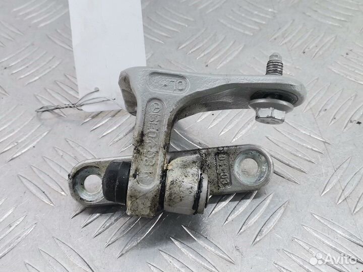 Петля для mercedes-benz CLK-Class (W209)