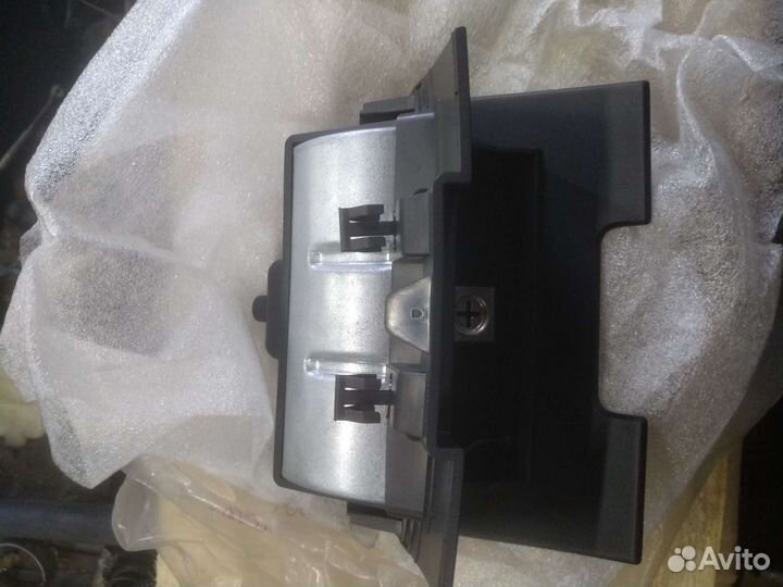 Пепельница Opel Zafira B