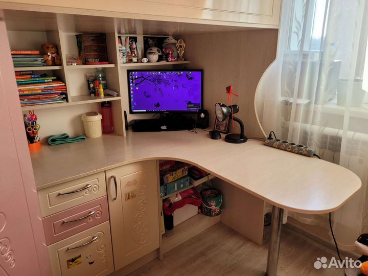 Детская мебель для девочки