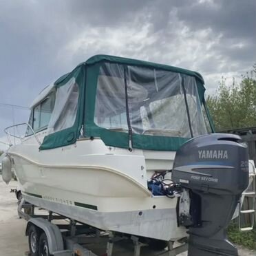 Моторная яхта Jeanneau Merry Fisher 725