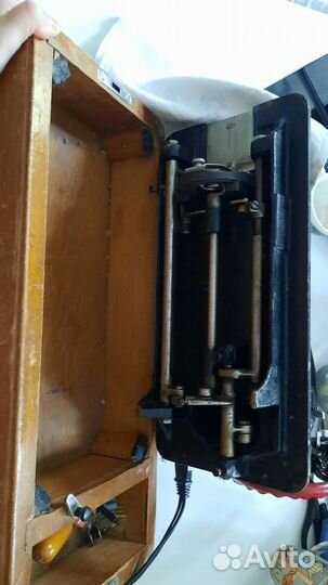 Швейная машинка