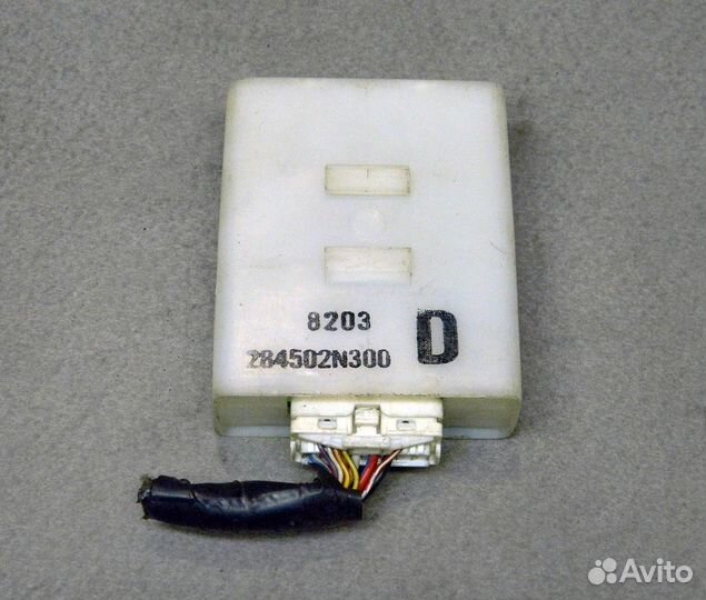 Блок центрального замка Almera N15