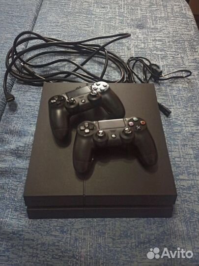 Sony PS4 fat