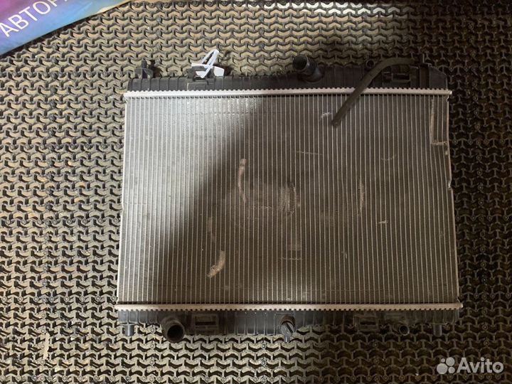 Радиатор системы охлаждения Ford Fiesta