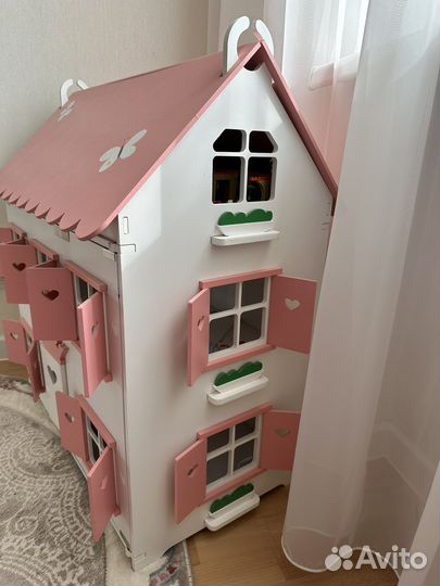 Кукольный домик