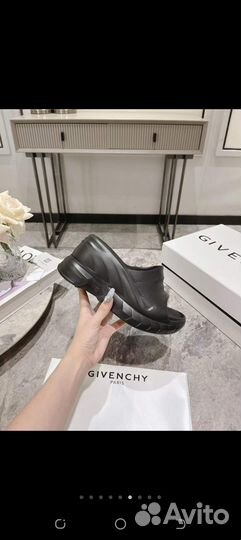 Сабо Givenchy (35-40)