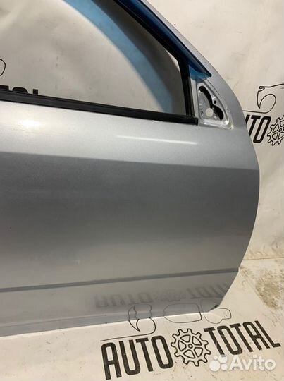 Дверь передняя правая Mitsubishi Outlander 1 4G63