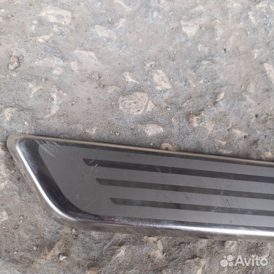 Накладка порога внутренняя задняя левая Geely Tuge