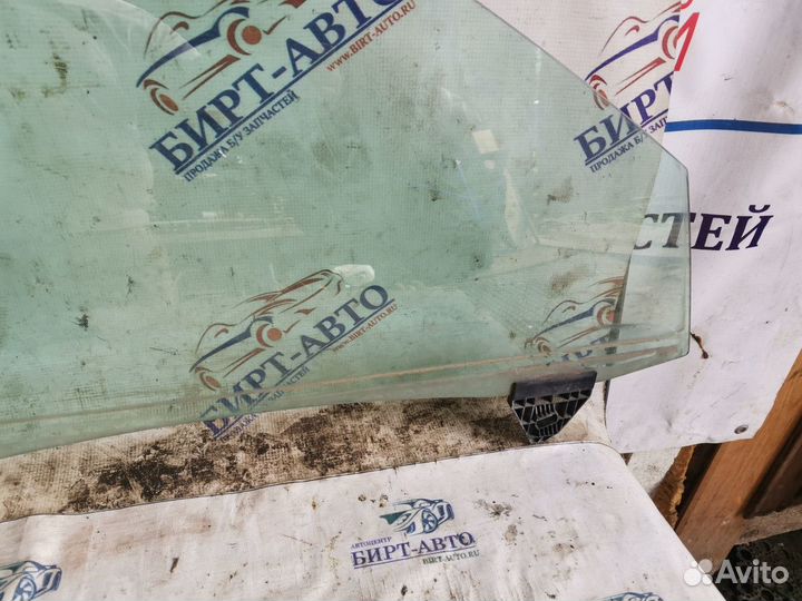 Стекло двери передней правой Audi A4 B7 (2004—2009