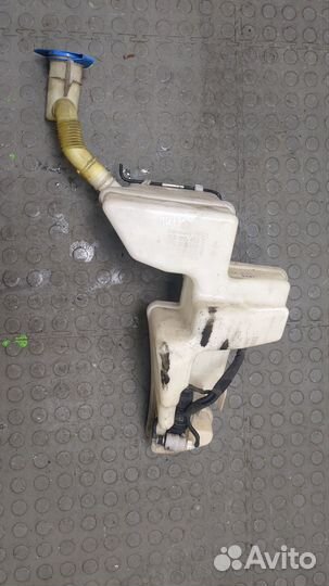 Бачок омывателя Volkswagen Touran, 2011