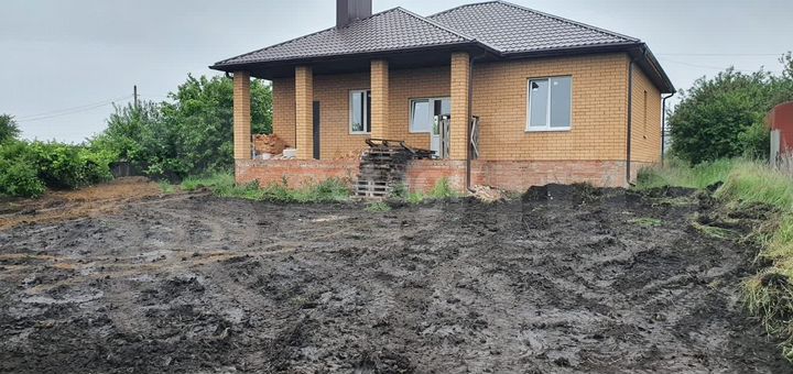 Дом 105,8 м² на участке 11,1 сот.