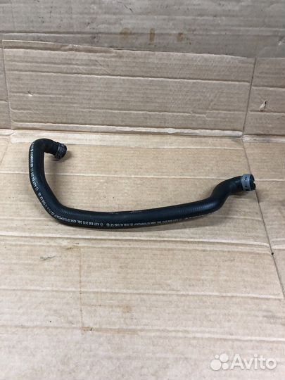 Патрубок ож W211 E211 CLS W219 C219 Mercedes