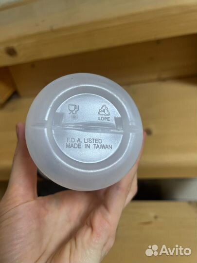 Спортивная бутылка для воды новая