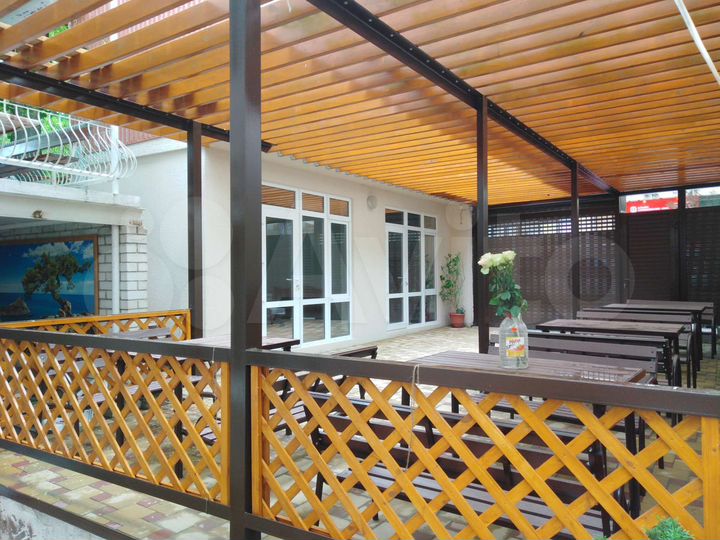 Комната 20 м² в 8-к., 3/3 эт.