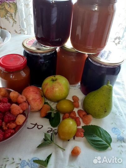 Джемы, повидло, варенья из домашних фруктов