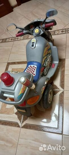 Детский электромобиль