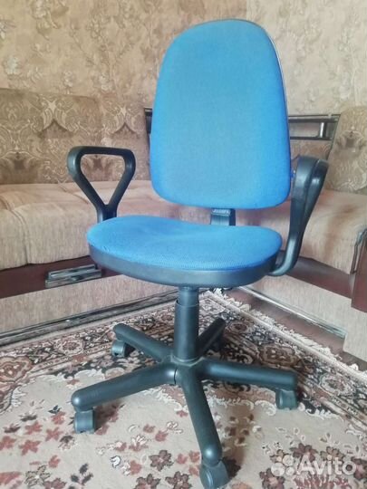 Компьютерное кресло бу