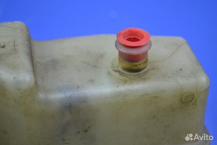 Бачок главного цилиндра сцепления MAN TGA 18.440