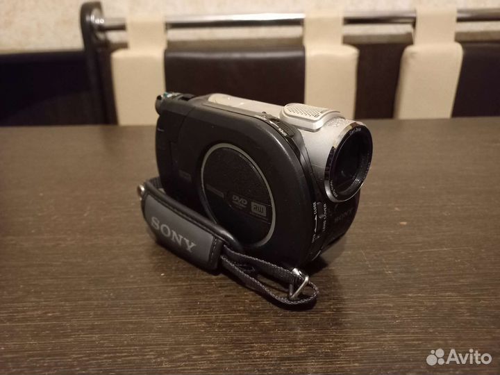 Видеокамера sony handycam