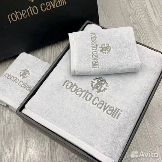 Махровые полотенца Roberto Cavalli