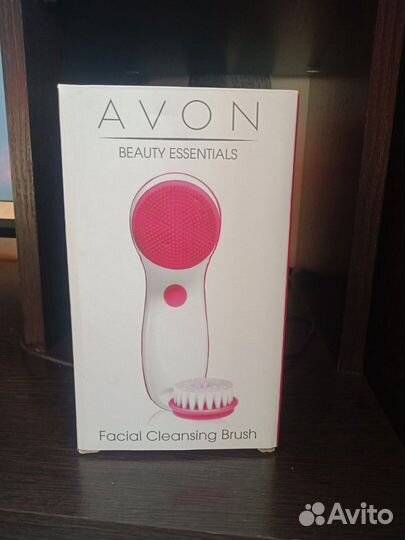 Массажер - щетка для чистки лица