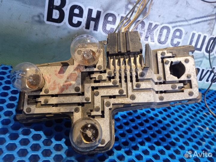 Плата заднего правого фонаря Opel Vectra A