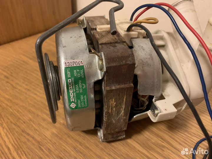 Запчасти от посудомоечной машины Ariston LI 48a