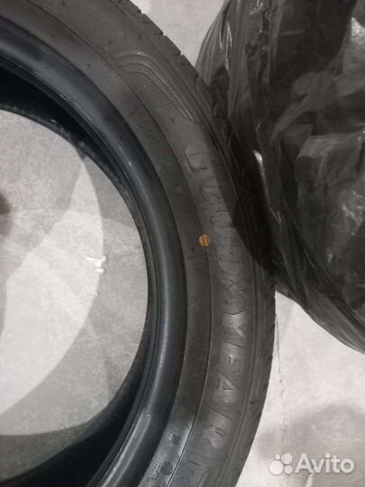 Goodyear EfficientGrip Performance SUV 225/55 R19