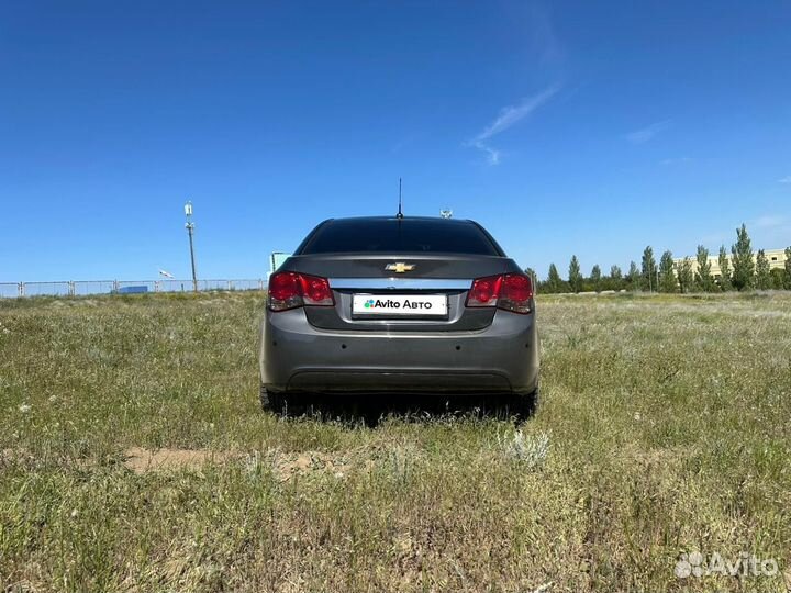 Chevrolet Cruze 1.6 AT, 2012, 181 500 км