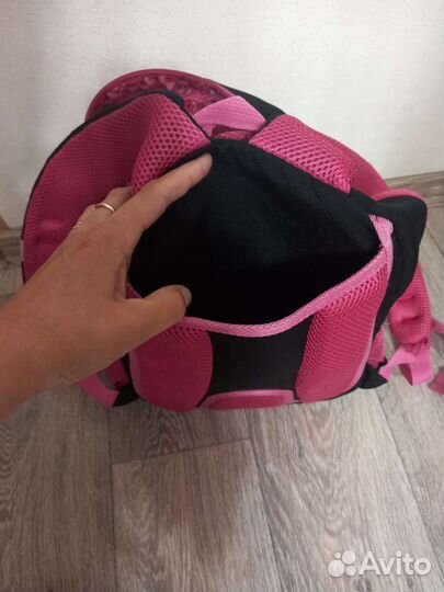 Портфель рюкзак школьный