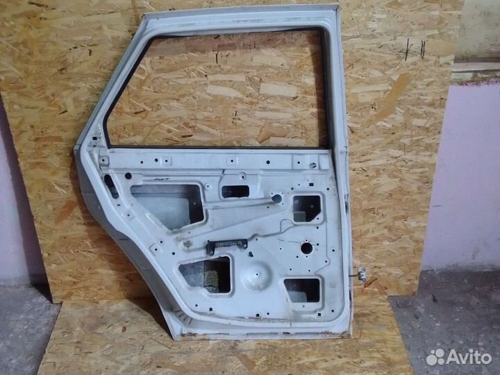 Дверь задний левый LADA priora