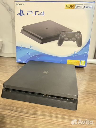 Sony PS4 slim