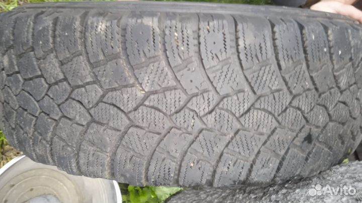 Matador MP 11 235/70 R16 105D