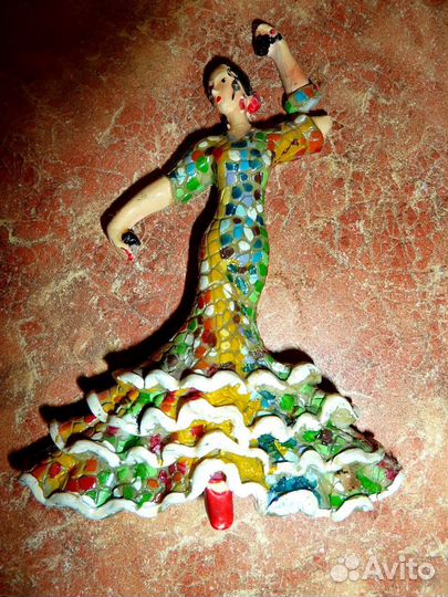 Сувeниpы Гpeции,Тунис,Европа- маска,магниты,полоте