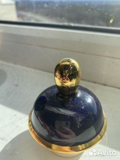 Ваза фарфор « Белые лилии»