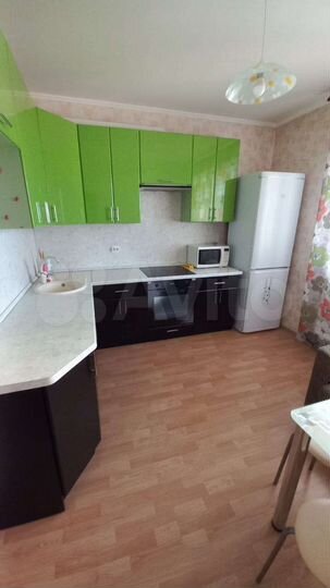 1-к. квартира, 42 м², 8/25 эт.