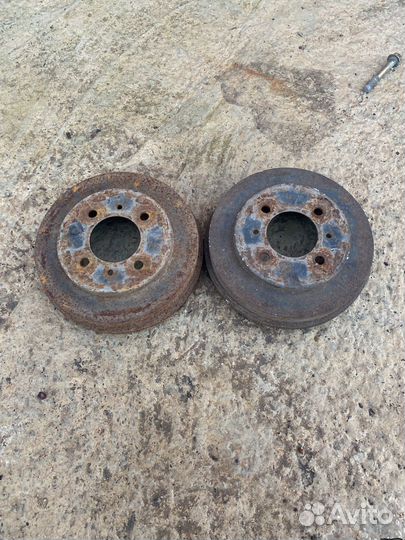 Тормозные барабаны задние Nissan pulsar fn15