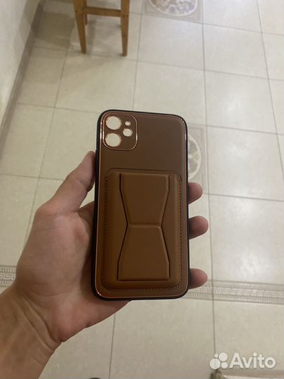 Чехол на iPhone 11