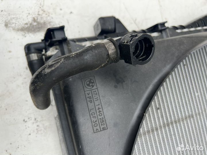 Радиатор основной BMW E38 735