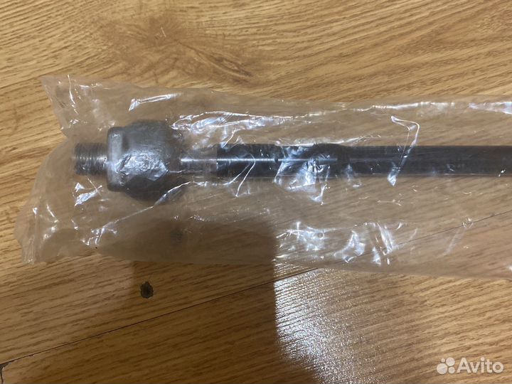 Тяга рулевая на Mitsubihi Lanser 9