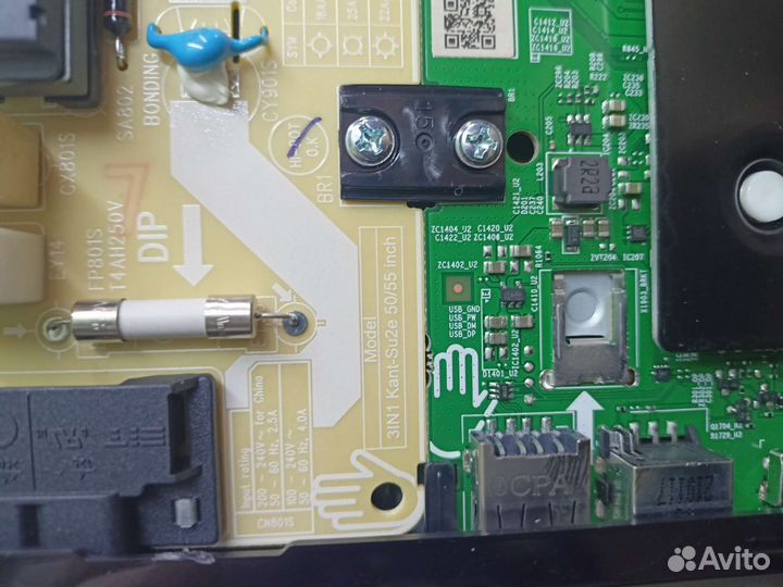 Samsung ue50au7170 на запчасти битая матрица