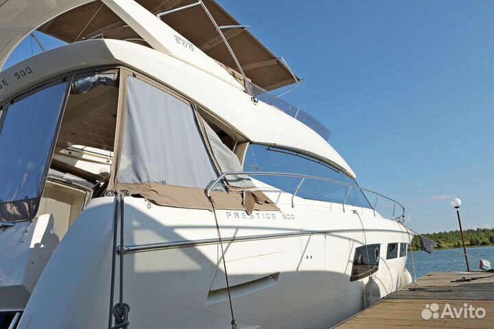 Prestige 500 2012 Флаг РФ