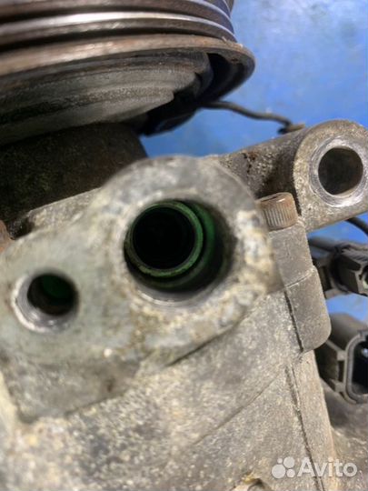 Компрессор кондиционера Subaru Impreza GC 2.0