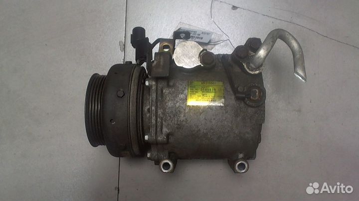 Компрессор кондиционера Mitsubishi Galant, 1998