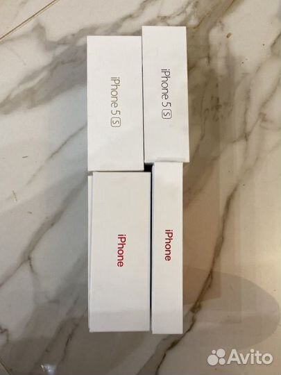 Коробка от iPhone