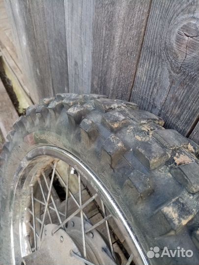 Колесо на мотоцикл р 17