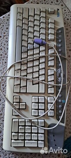Механическая клавиатура
