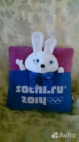Подушка олимпийская 2014 Зайка